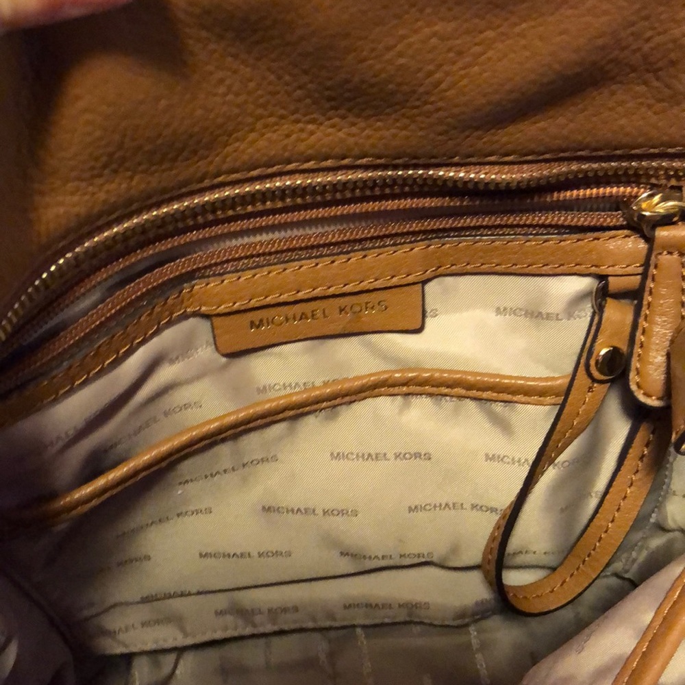 Michael Kors Purse - Picture 2 of 4
